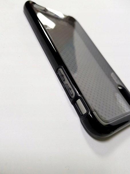 Plecki Tech21 do Apple iPhone X czarny